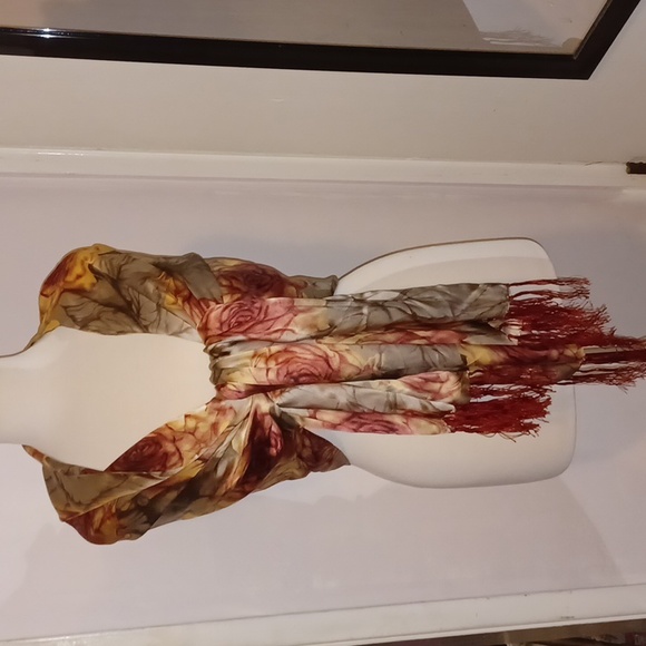 Mulberry Silk Wrap/Shawl - Picture 6 of 16